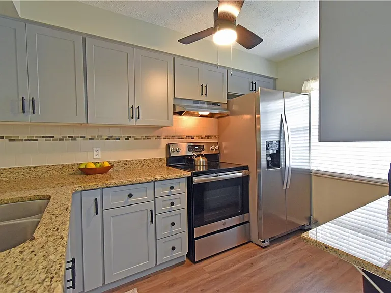 3683 Trophy Blvd — Photo 6