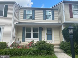 14592 Olde Kent Rd, Centreville, VA 20120