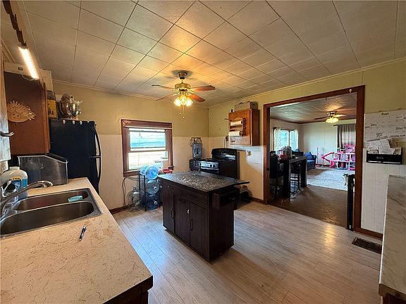 5th image of 4024 Rock Spring Hill Rd