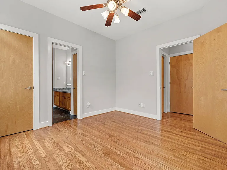 1410 Knox St — Photo 33