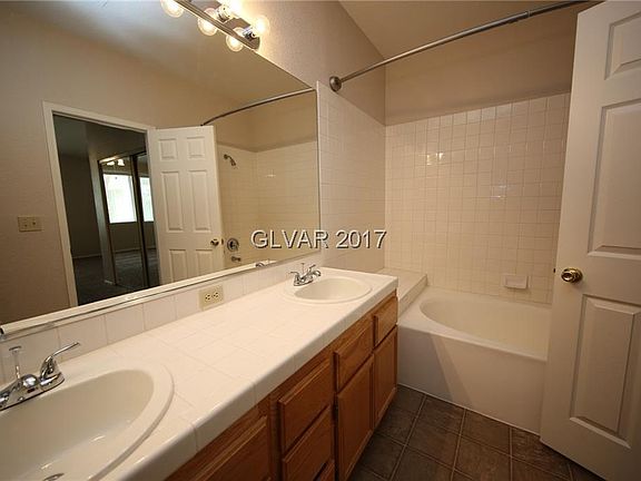 4th image of 5155 W Tropicana Ave #2150