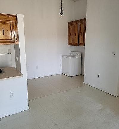 4th image of 7214 Dale Rd APT 1-4