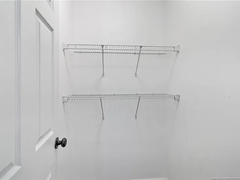 118 Newport Ct — Photo 29