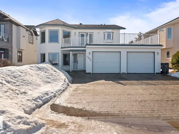 1805 1st Ave, Cold Lake, AB T9M 1B5