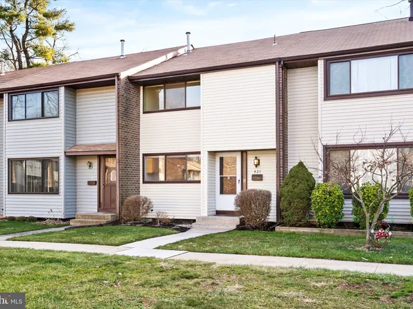 421 Kellington Dr, East Windsor, NJ 08520