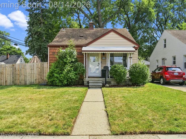 2190 Mapledale St, Ferndale, MI 48220