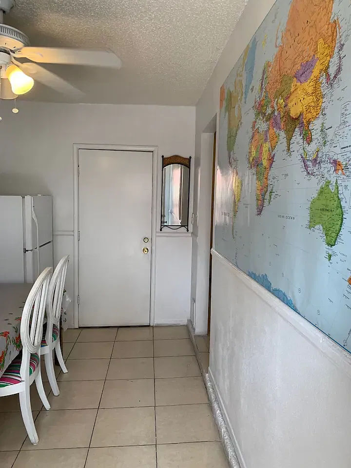 2 bed, $2,999 — Photo 1