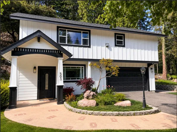 503 Pony Trl, Mount Shasta, CA 96067