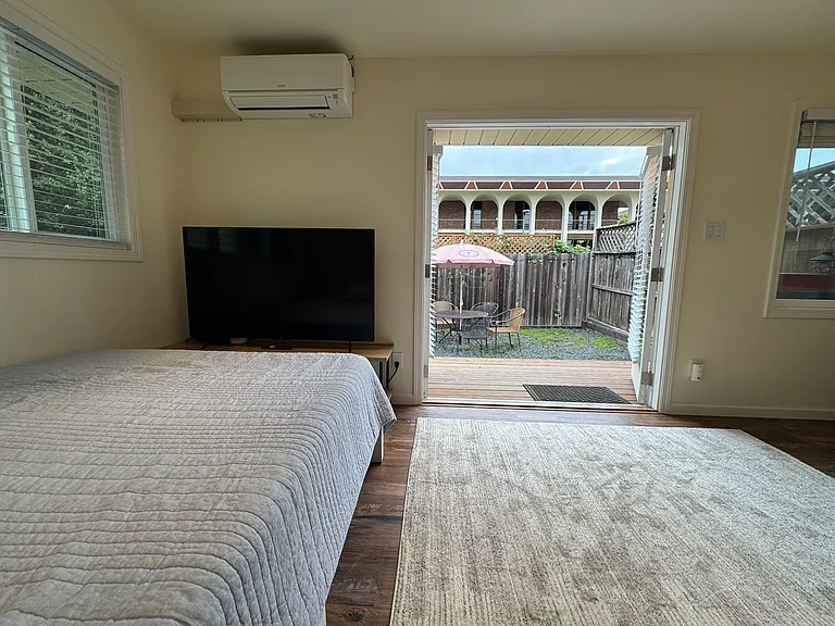 1910 Malano Ct — Photo 29