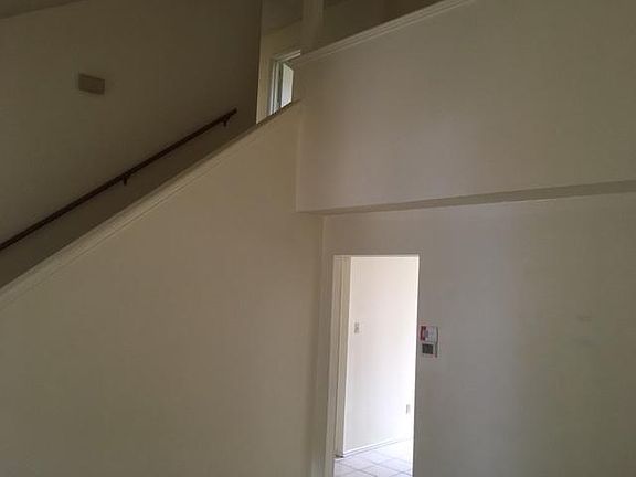 2nd image of 9335 Thornbury St