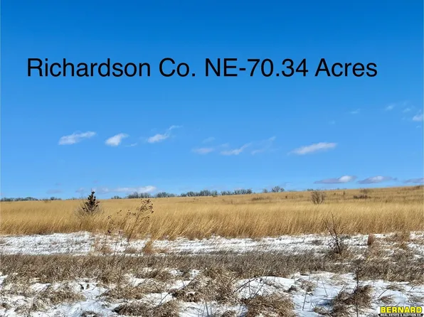 742 Bouleva Rd, Stella, NE 68442