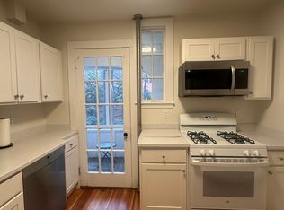 33 Concord Ave #18, Cambridge, MA 02138