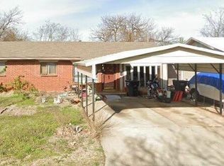 2605 Queensbury Rd, Moore, OK 73160