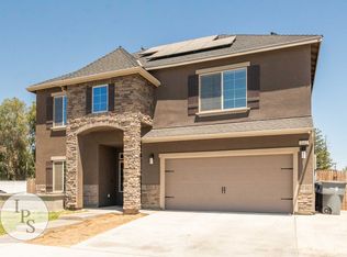 1662 N Barcus Ave, Fresno, CA 93722