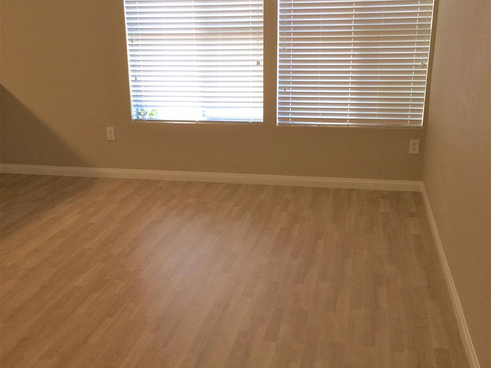 1st image of 4701 39th St APT 1
