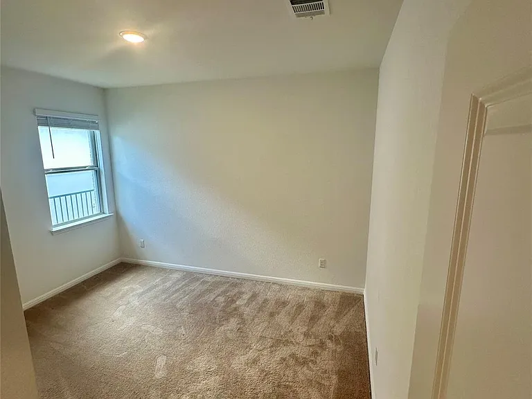 1401 Brescia Walk — Photo 3