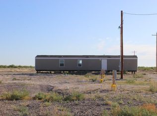 180 Border Rd, Imperial, TX 79743