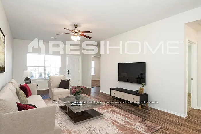 10712 NW 27th St — Photo 5