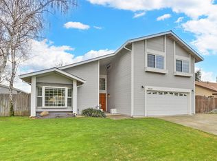 9028 Meadowsweet Way, Elk Grove, CA 95624