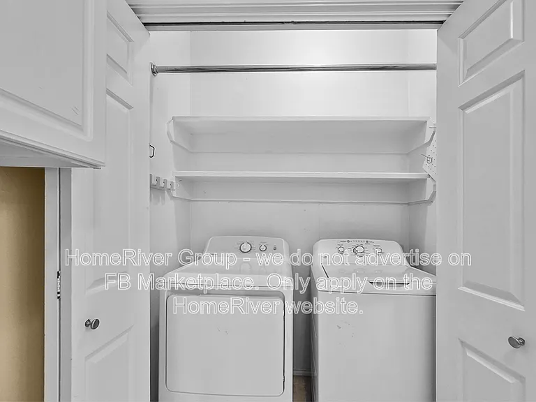 2320 Kenley St — Photo 7