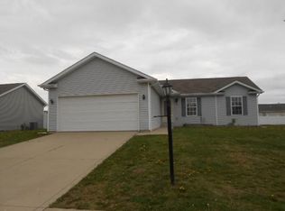 702 Jacob Dr, Westville, IN 46391