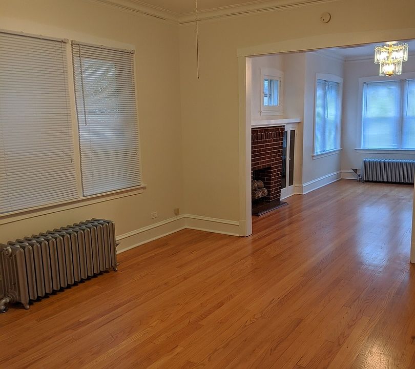 1st image of 4126 W Wellington Ave #2