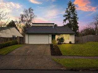 12280 SW Cresmoor Dr, Beaverton, OR 97008