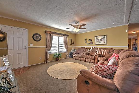 4th image of 671 Presley Ln