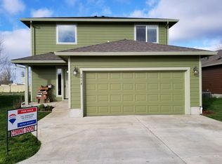 1978 Lyon St SW, Albany, OR 97322