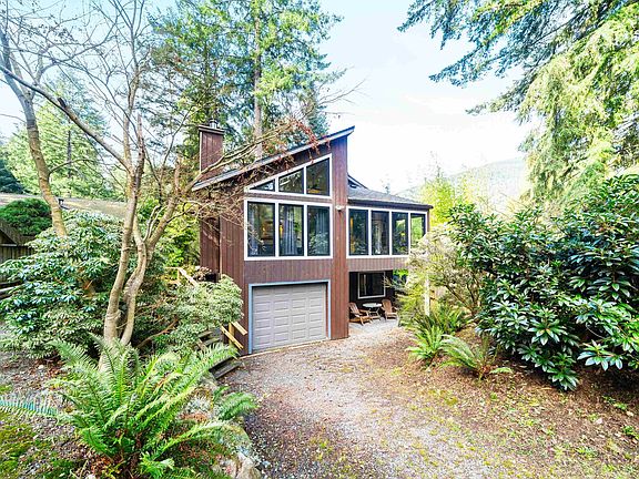 4th image of 576 Cowan Rd