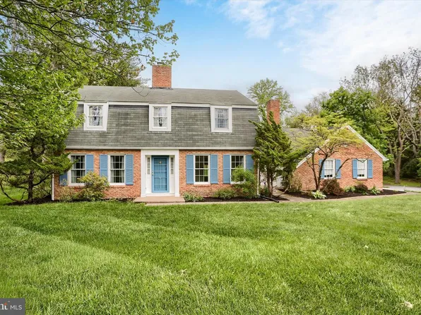 2919 Arcona Rd, Mechanicsburg, PA 17055