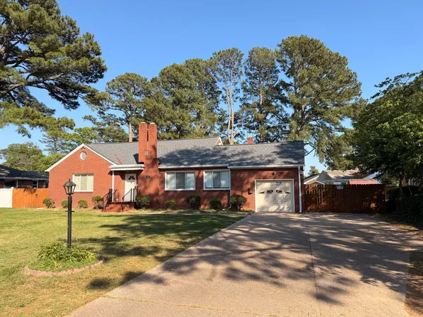 409 Kemp Ln, Chesapeake, VA 23325
