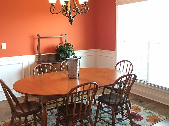 Dining room off the foyer