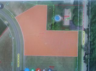 2126 Thorn Wood Dr, Dixon, IL 61021