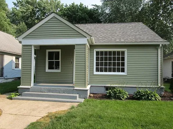 514 E Victoria St, South Bend, IN 46614