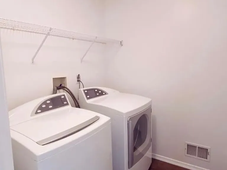 3343 Woodland Cir #47 — Photo 12
