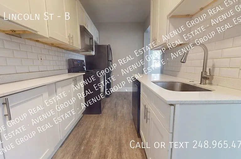 26 Lincoln St #B — Photo 5