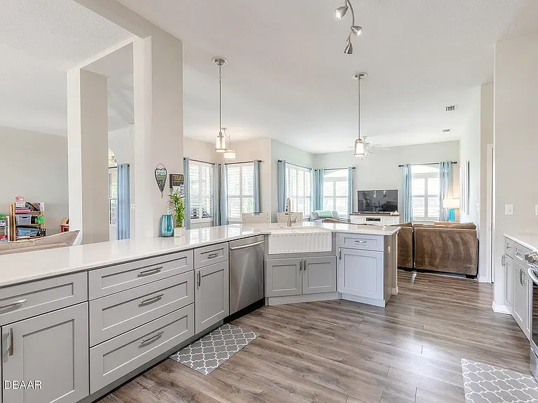 1717 Destino Ct — Photo 21
