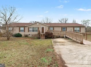 99 James Dr, Hampton, GA 30228