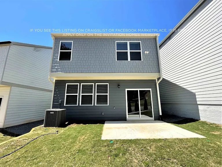 131 Webster Cir — Photo 19