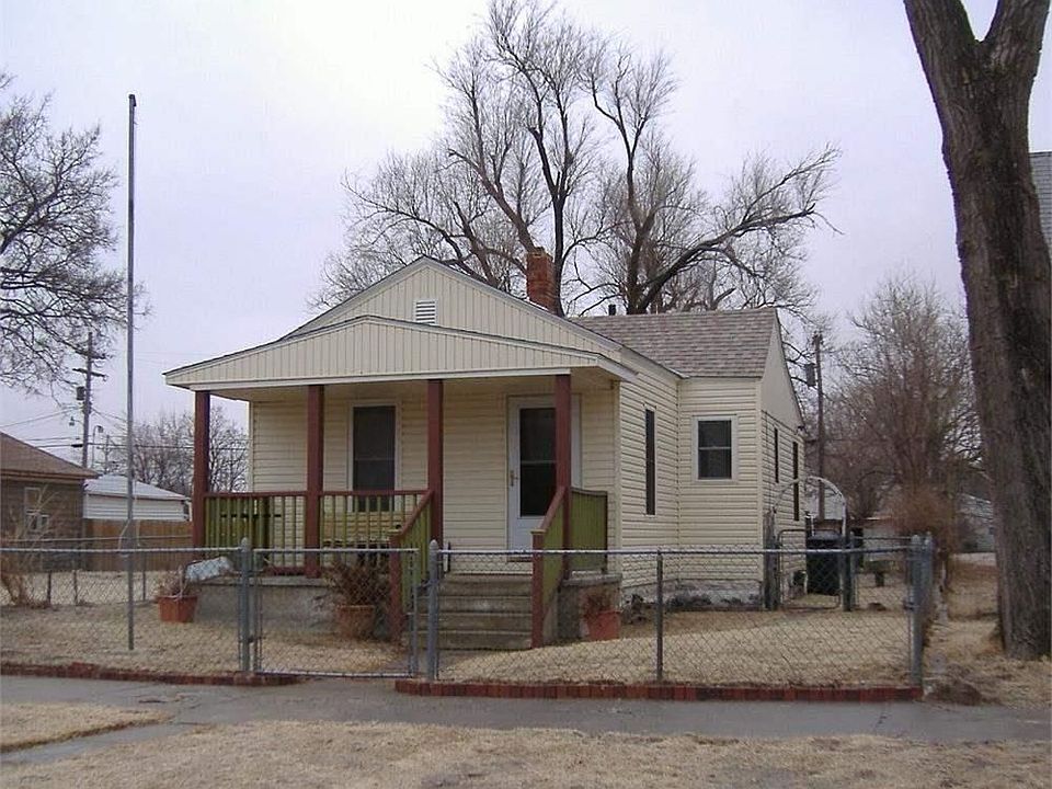 1st image of 425 W Sherman Ave