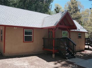 4 Hill Rd, Arrowbear Lake, CA 92382