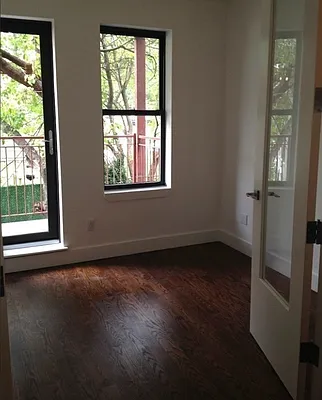 Rented by Nooklyn NYC LLC | media 45