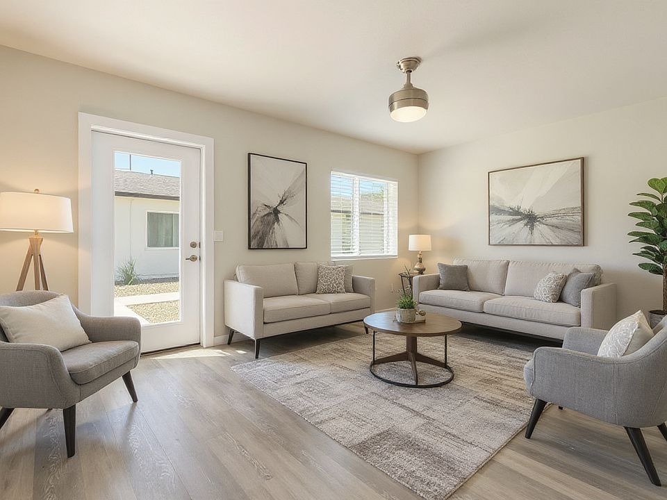 1st image of 821 N 4th Ave #802
