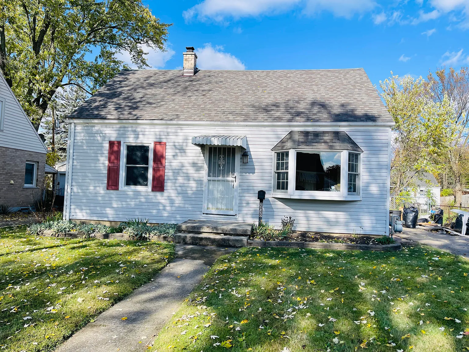 2440 Irwin Ave photo 1