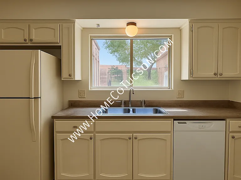 5215 E Bermuda St — Photo 7