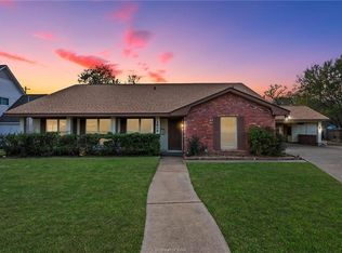 2606 Melba Cir, Bryan, TX 77802
