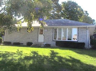 21505 Ahlstrom Rd, Rogers, MN 55374