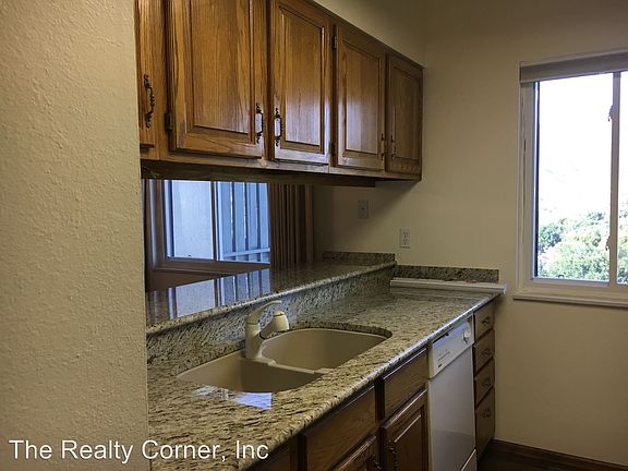5th image of 938 Fontmore Rd APT C