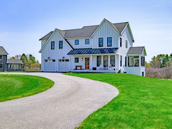 88 Riverfront Drive, Yarmouth, ME 04096